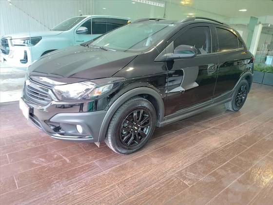 CHEVROLET ONIX 1.4 MPFI ACTIV 8V FLEX 4P AUTOMÁTICO